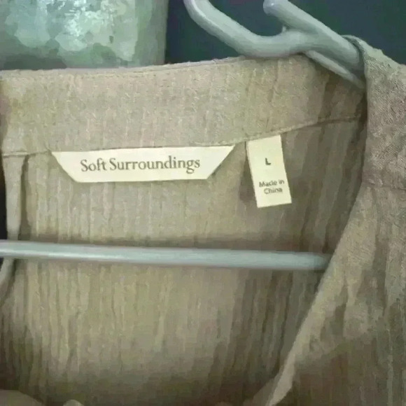 Soft surroundings beige tunic top large - Picture 2 of 4